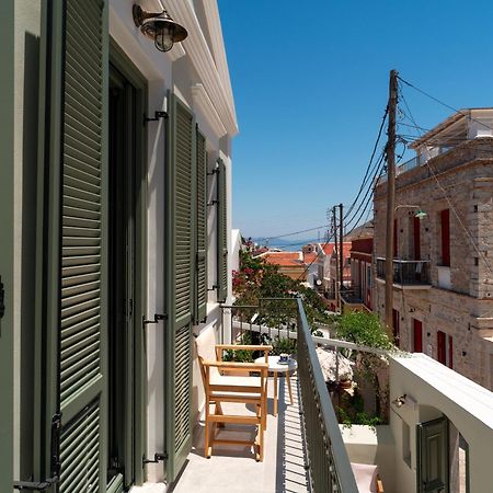Nisomar Suites Symi Exterior photo