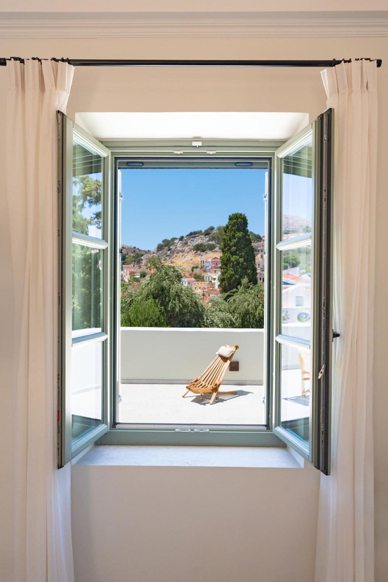Nisomar Suites Symi Exterior photo