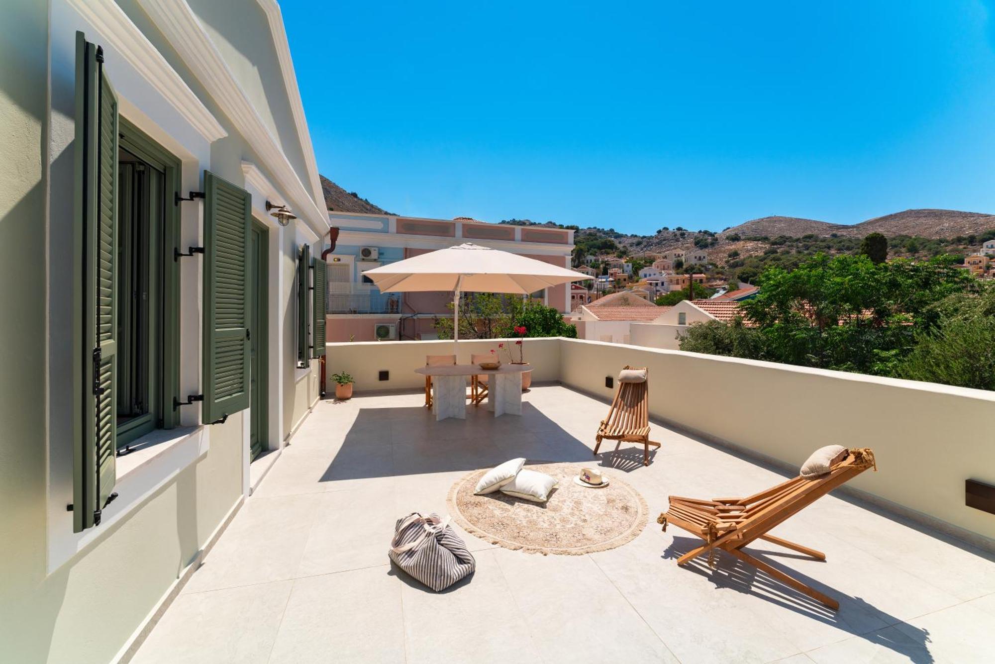Nisomar Suites Symi Exterior photo