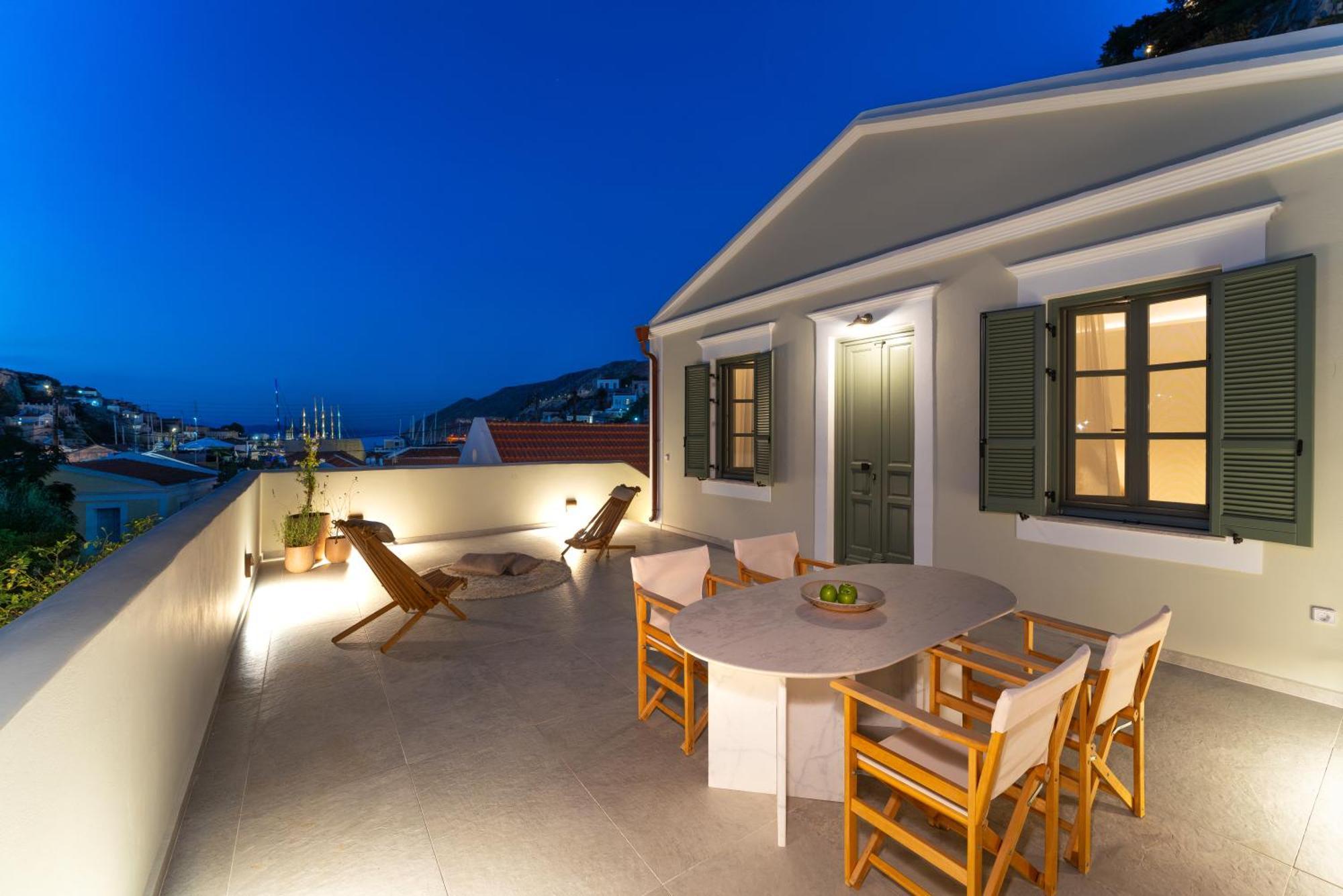 Nisomar Suites Symi Exterior photo