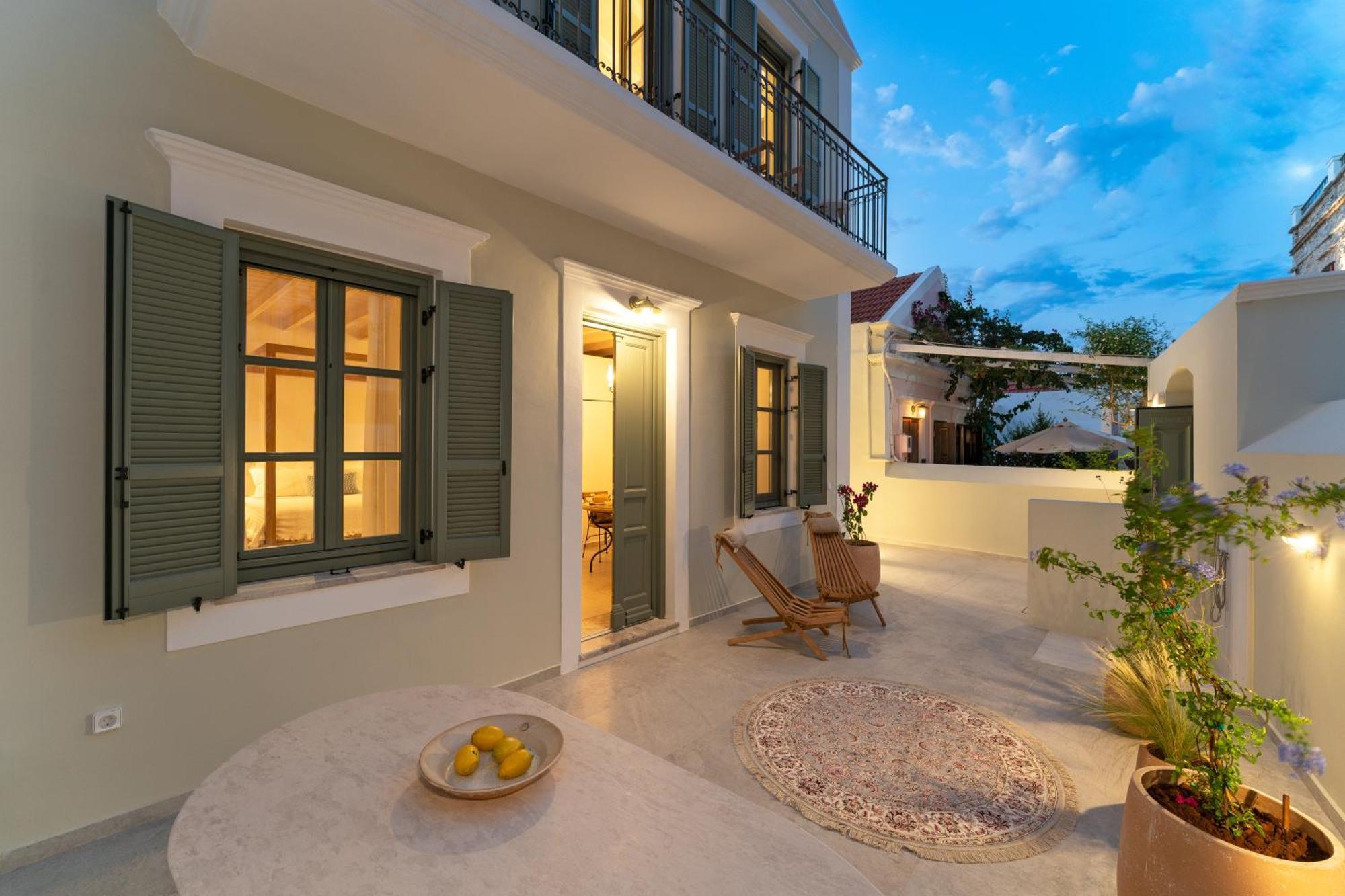 Nisomar Suites Symi Exterior photo